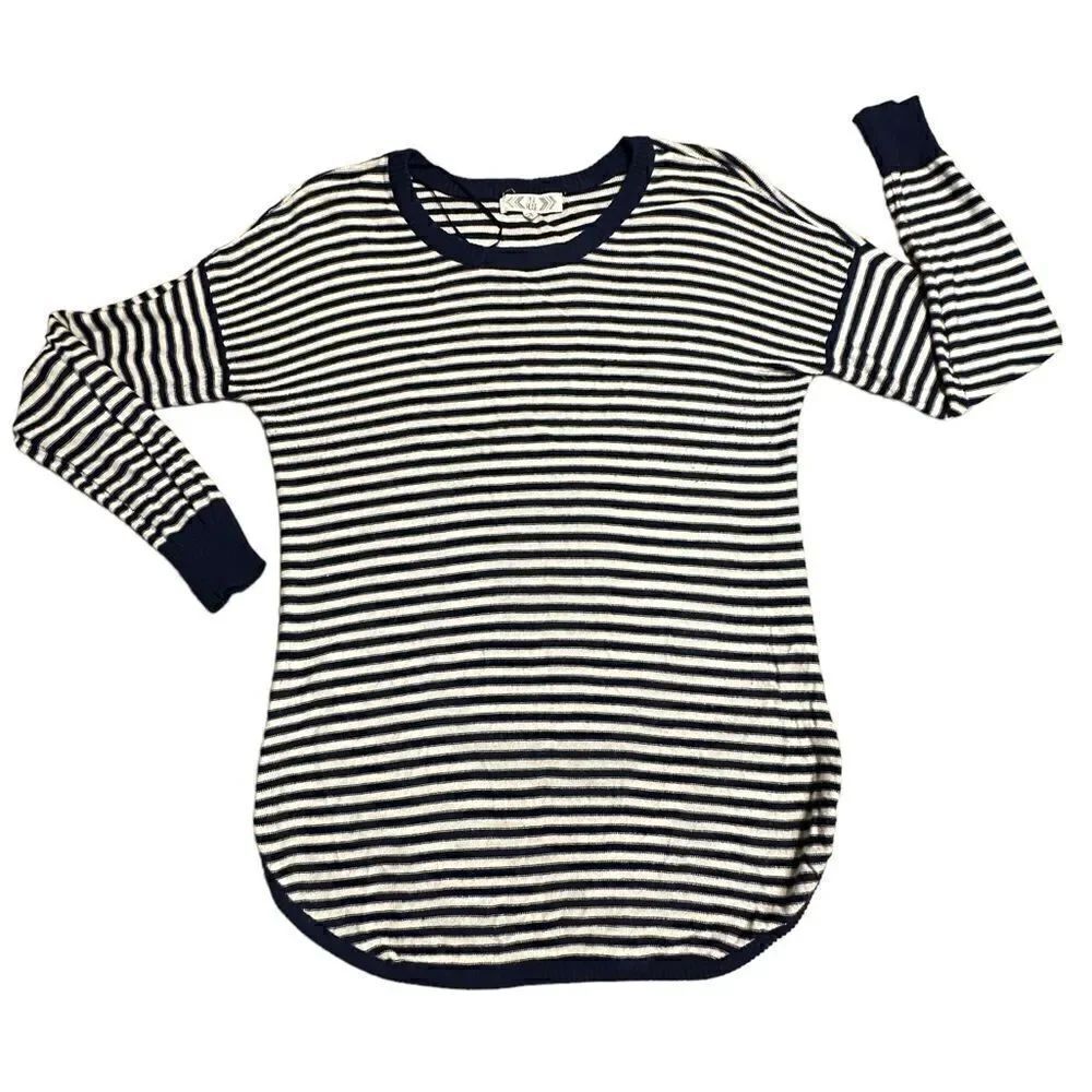 White and Navy Striped Pink Rose Crew neck Sweater Size Medium